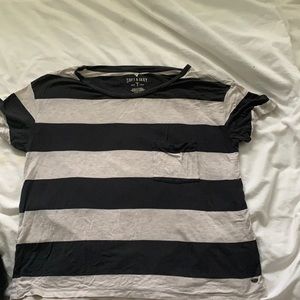 American Eagle T-shirt